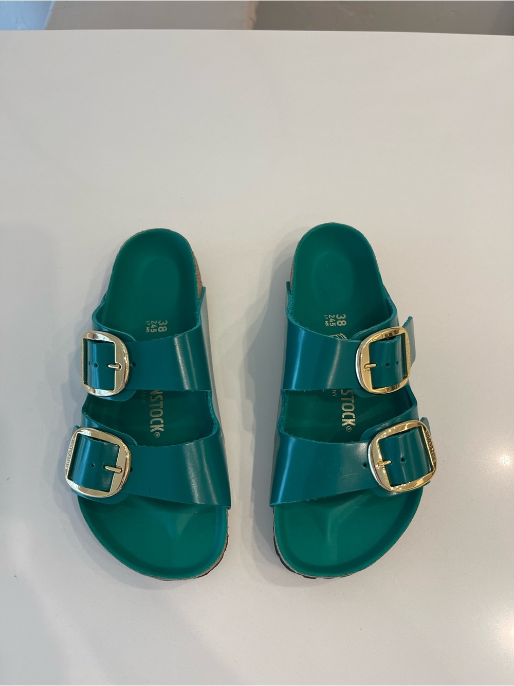 Birkenstocks green Arizona sandal with big gold buckle Size 38 - Picture 5 of 11